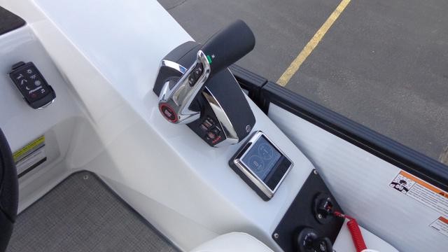 Manitou 25 x-plode xt rfx shp dual