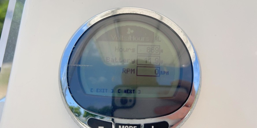 Cobia 217 center console