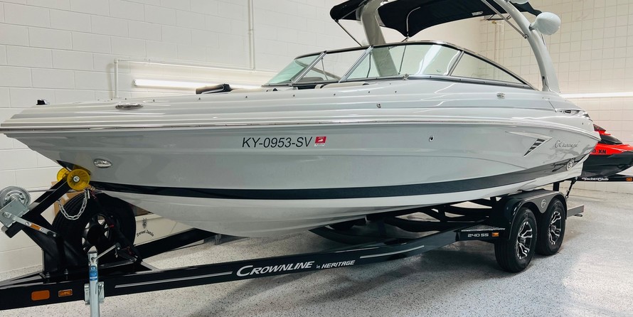 Crownline 240 SS