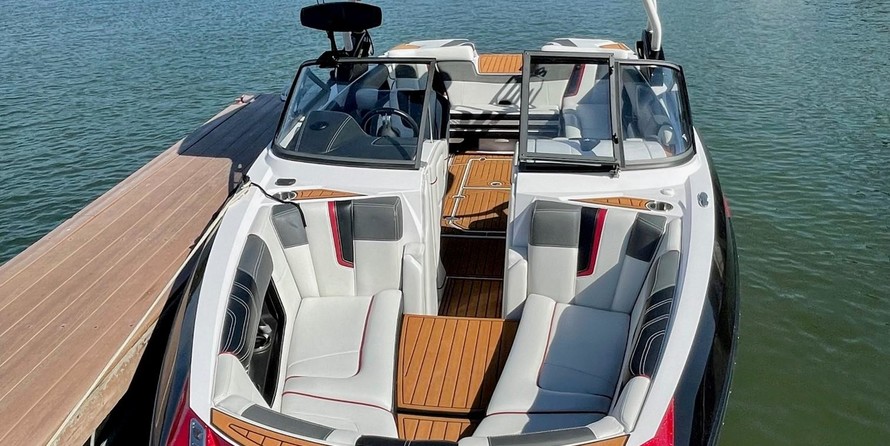 Super Air Nautique G23