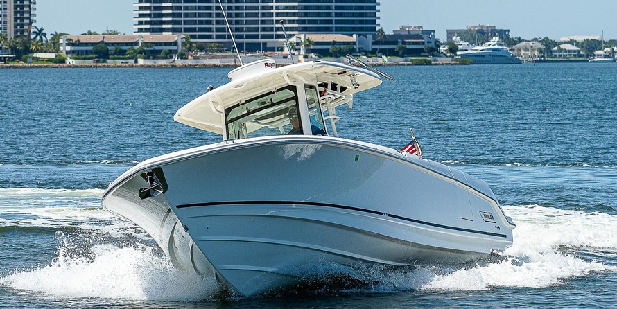 Boston Whaler 330 Outrage