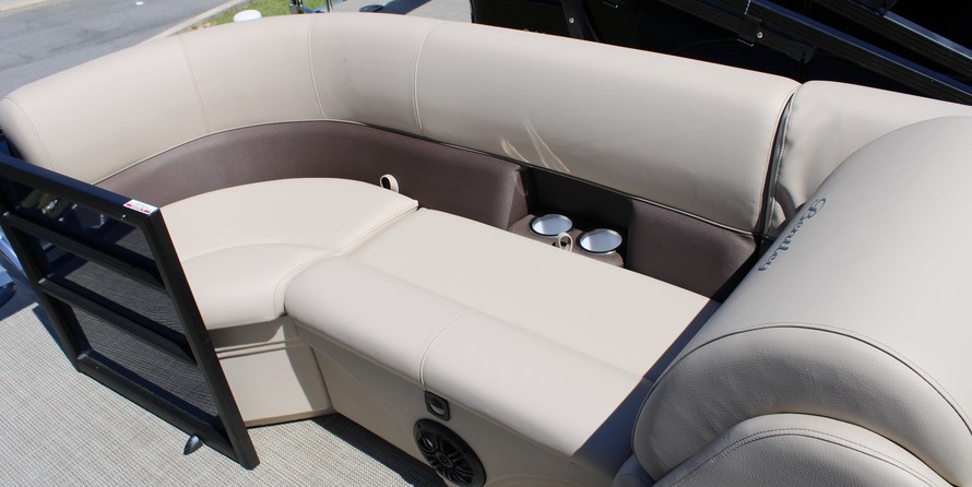 Premier Pontoons Navigator 220