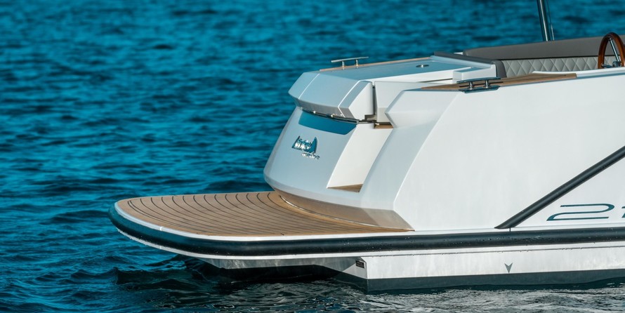 Beluga 21 Open