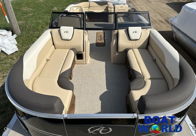 Tahoe LSZ Elite Cruise Windshield Tritoon Pontoon & Hond
