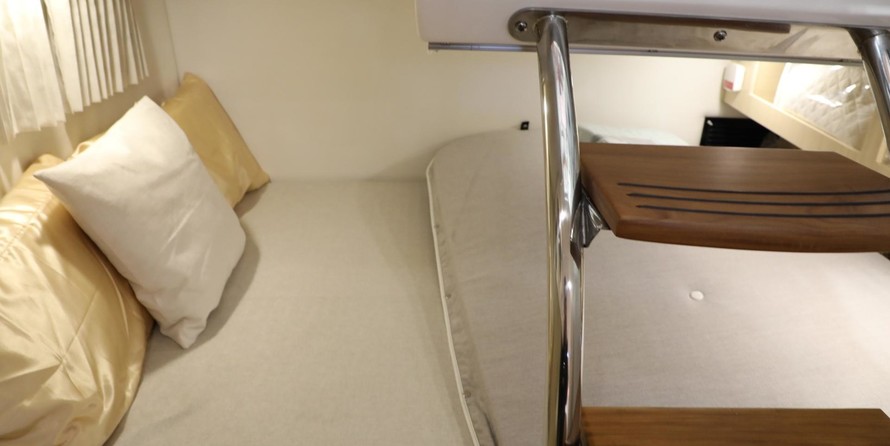 Regal 28 Express