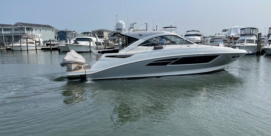 Sea Ray 510 Sundancer