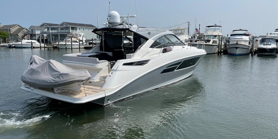 Sea Ray 510 Sundancer