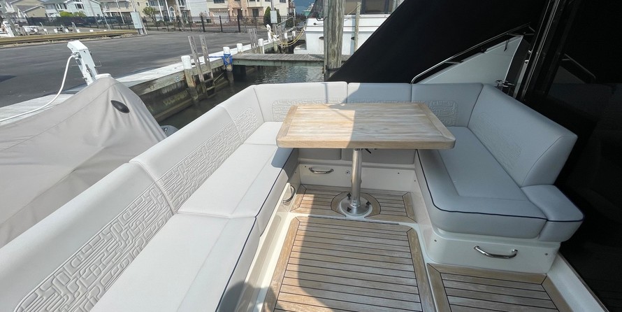 Sea Ray 510 Sundancer