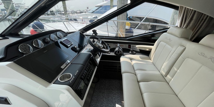 Sea Ray 510 Sundancer