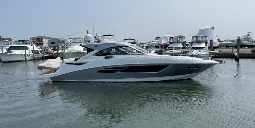 Sea Ray 510 Sundancer