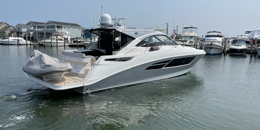 Sea Ray 510 Sundancer