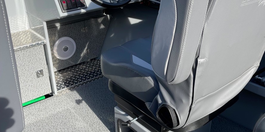 Hewescraft 210 sea runner et