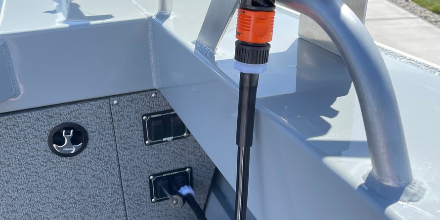 Hewescraft 210 sea runner et