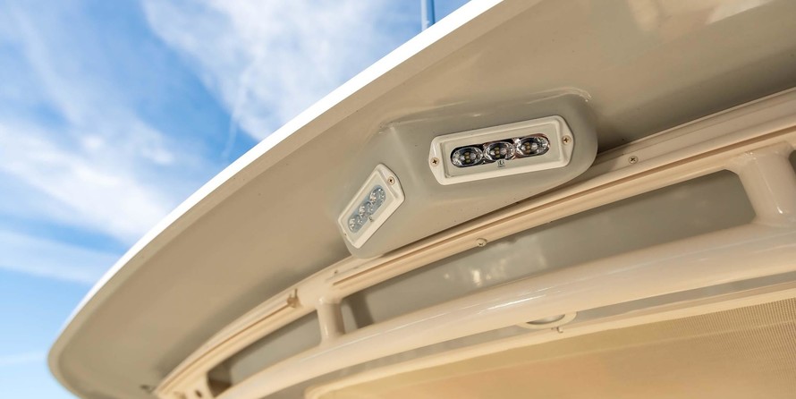 Grady-White Freedom 275