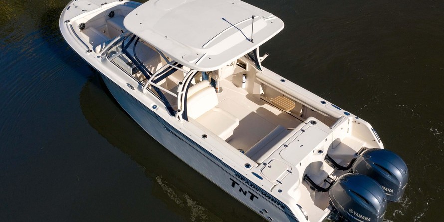 Grady-White Freedom 275