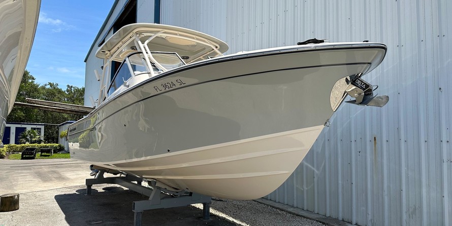 Grady-White Freedom 275