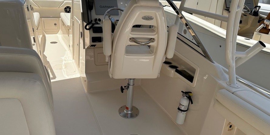 Grady-White Freedom 275