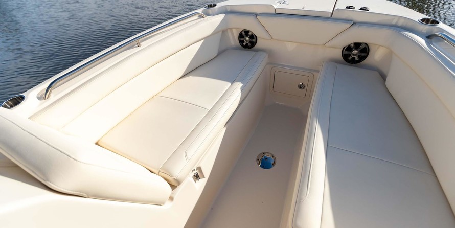 Grady-White Freedom 275