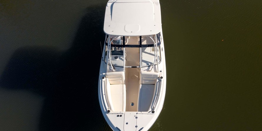 Grady-White Freedom 275