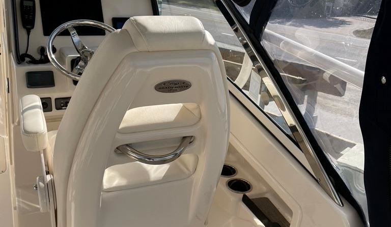 Grady-White Freedom 275