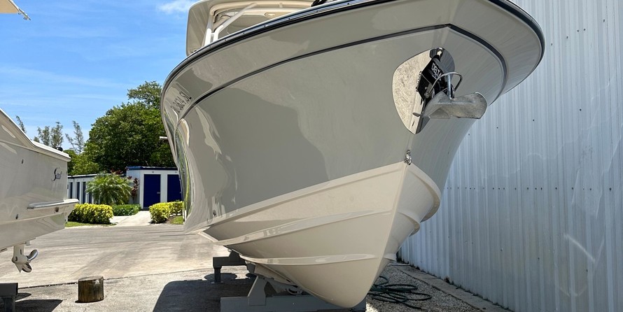 Grady-White Freedom 275