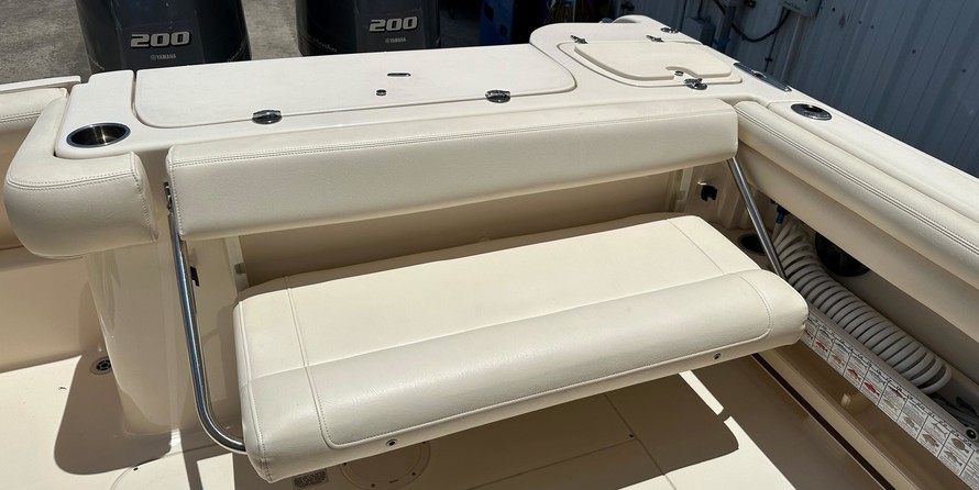 Grady-White Freedom 275