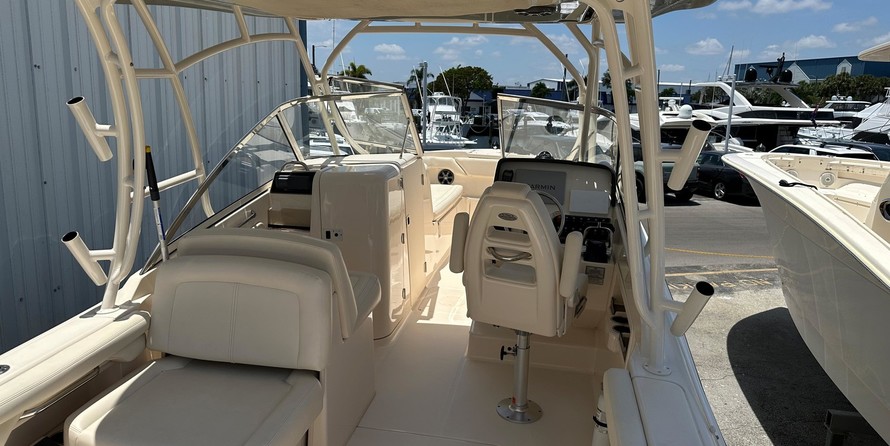 Grady-White Freedom 275