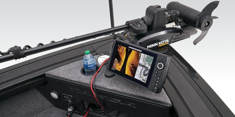 Tracker Targa V-19 WT