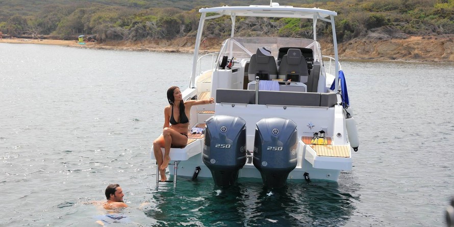 Jeanneau Cap Camarat 9.0 WA