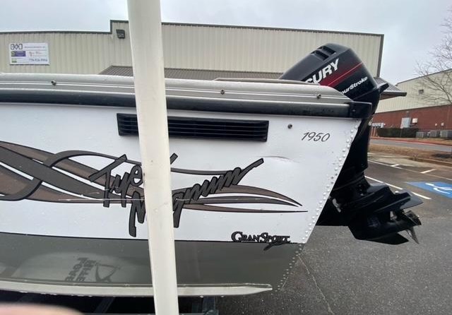 Lund Boats 2075 Tyee Magnum