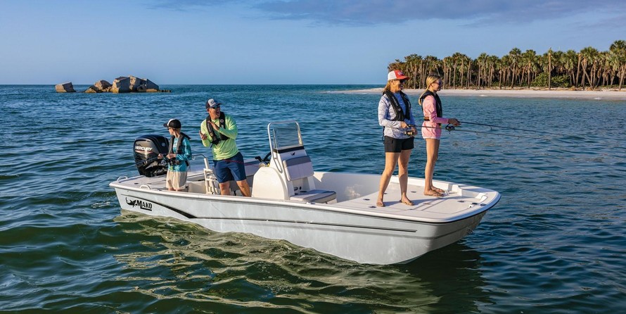 Mako Pro Skiff 19 CC