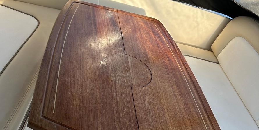 Sea Ray 350 Sundancer