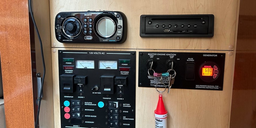 Sea Ray 350 Sundancer