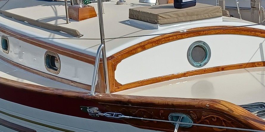 Tayana 37