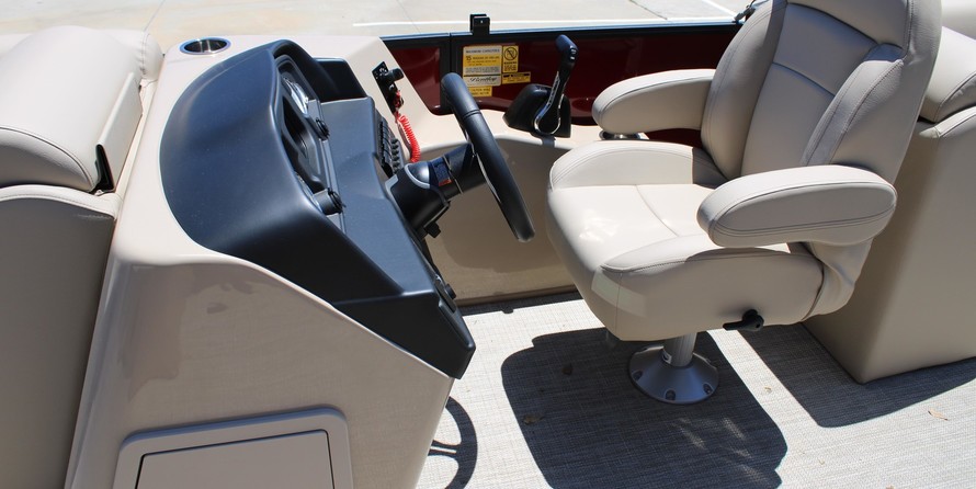 Premier Pontoons Navigator 220
