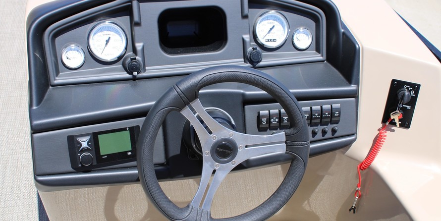 Premier Pontoons Navigator 220