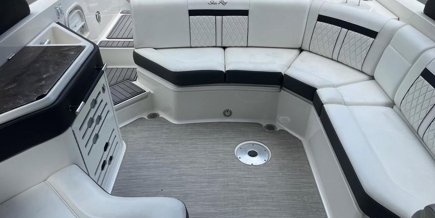 Sea Ray SLX 310 OB