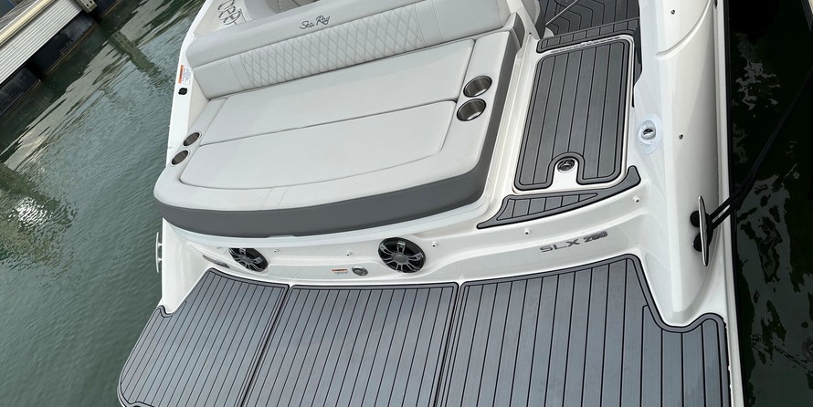 Sea Ray 250 SLX
