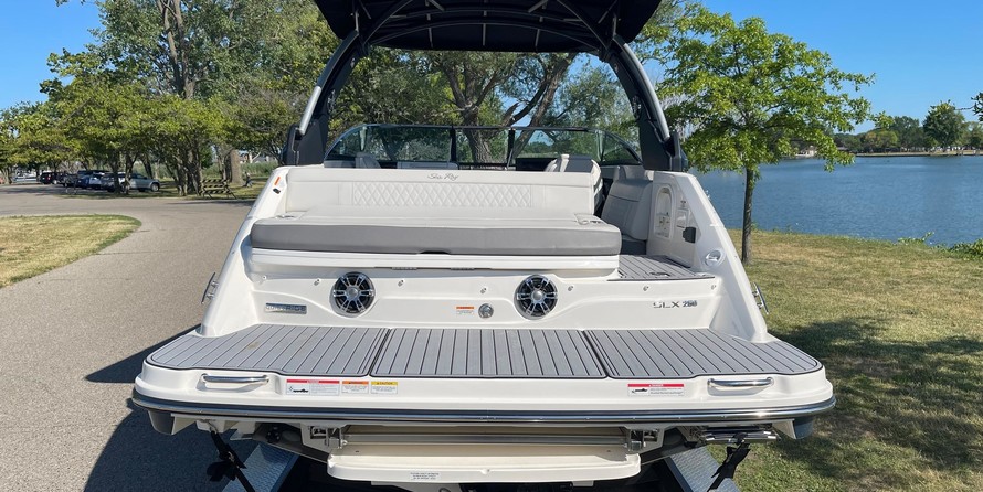 Sea Ray 250 SLX