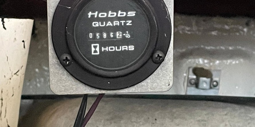 Four winns 220 horizon