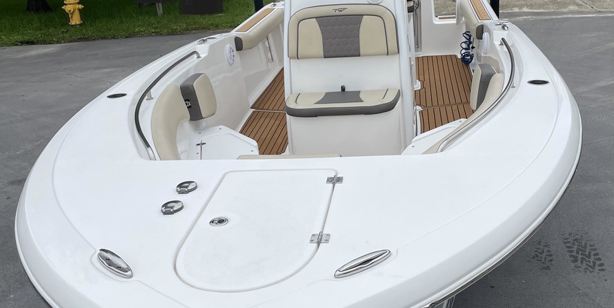 Tidewater 216 adventure