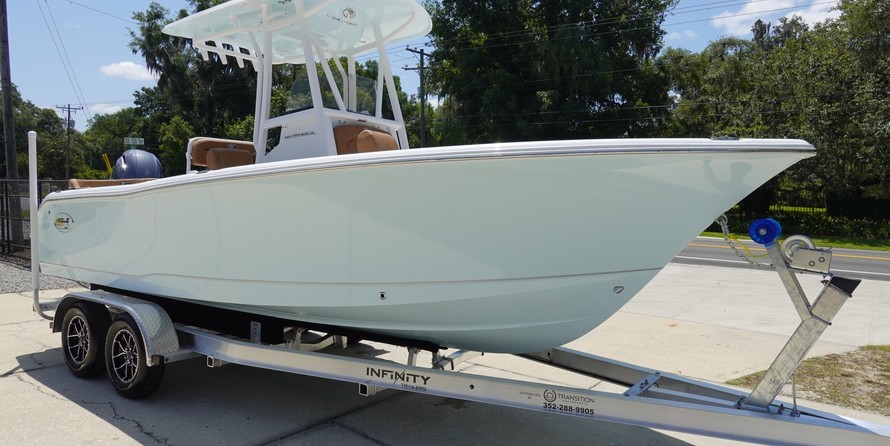 Sea Ray hunt ultra 211
