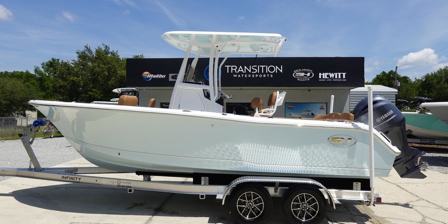 Sea Ray hunt ultra 211