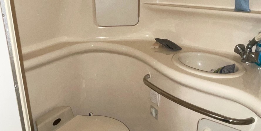 Sea Ray 330 Sundancer