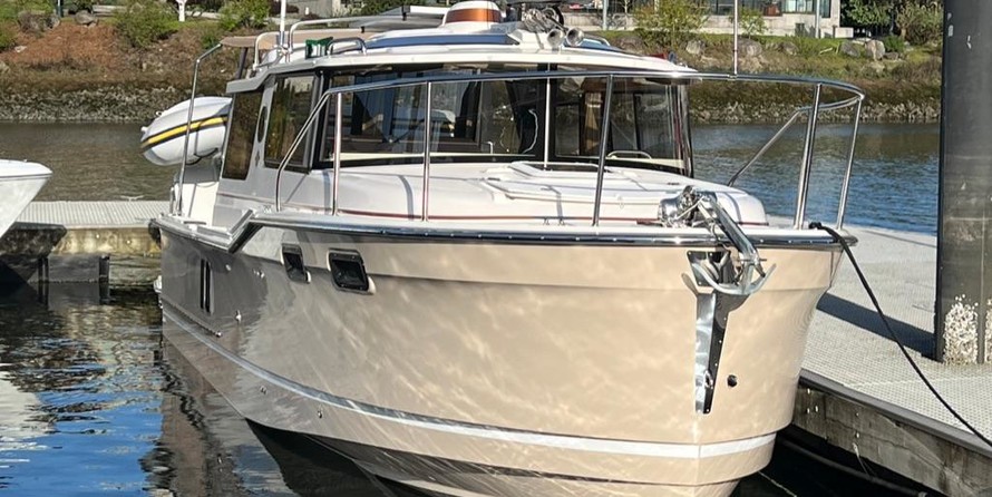 Ranger Tugs R-27