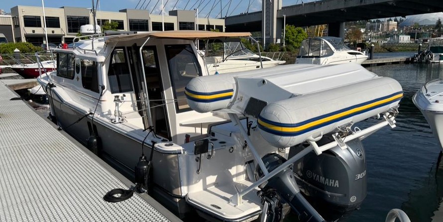 Ranger Tugs R-27