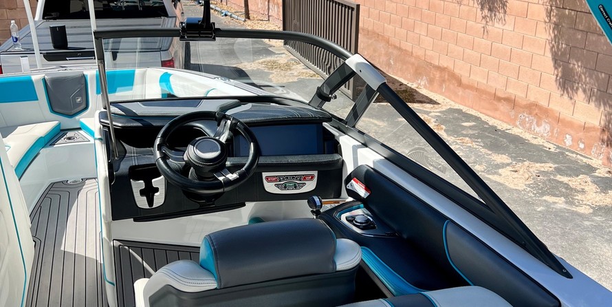 Super Air Nautique G25