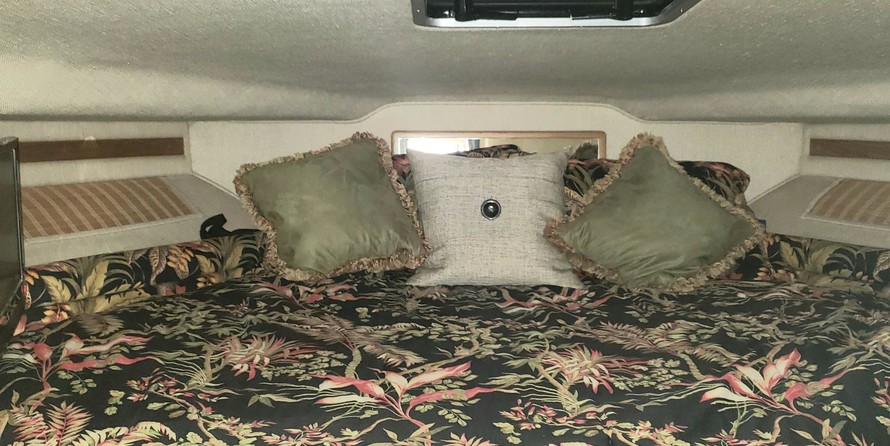 Sea ray 400 express cruiser