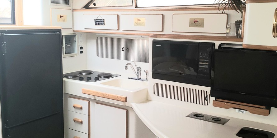 Sea ray 400 express cruiser