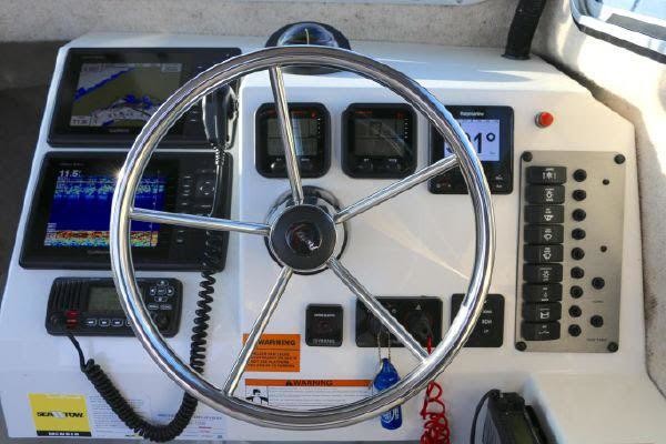 Parker 2320 Sport Cabin